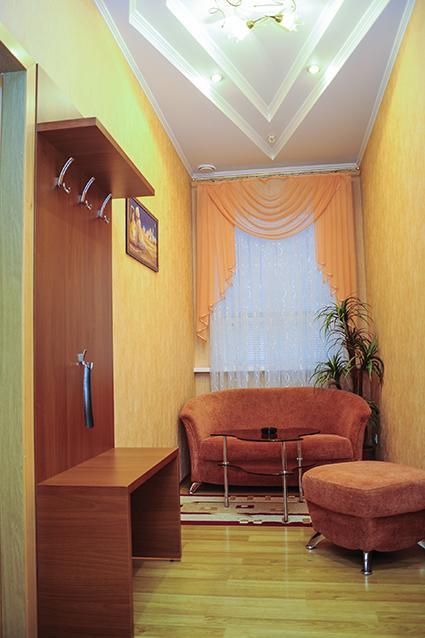 Bilyj Rojal Hotel Zaporizhia Exterior photo