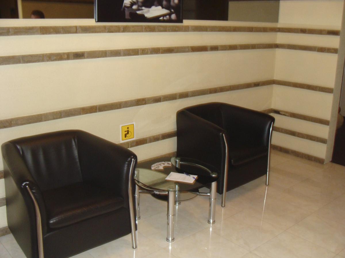 Bilyj Rojal Hotel Zaporizhia Exterior photo